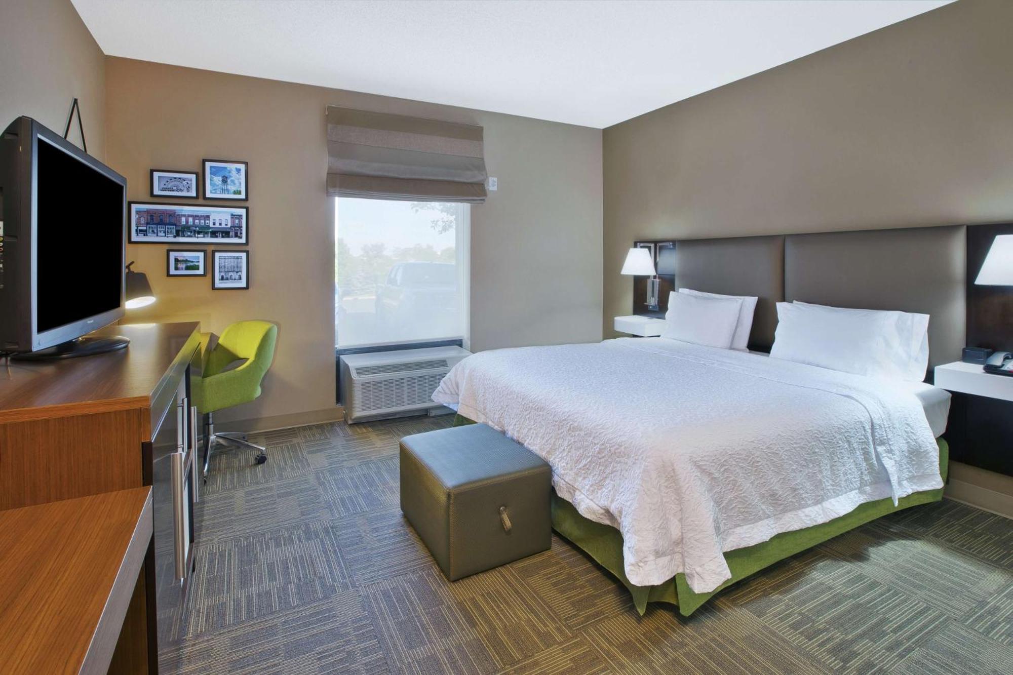 Hampton Inn Commerce/Novi Buitenkant foto