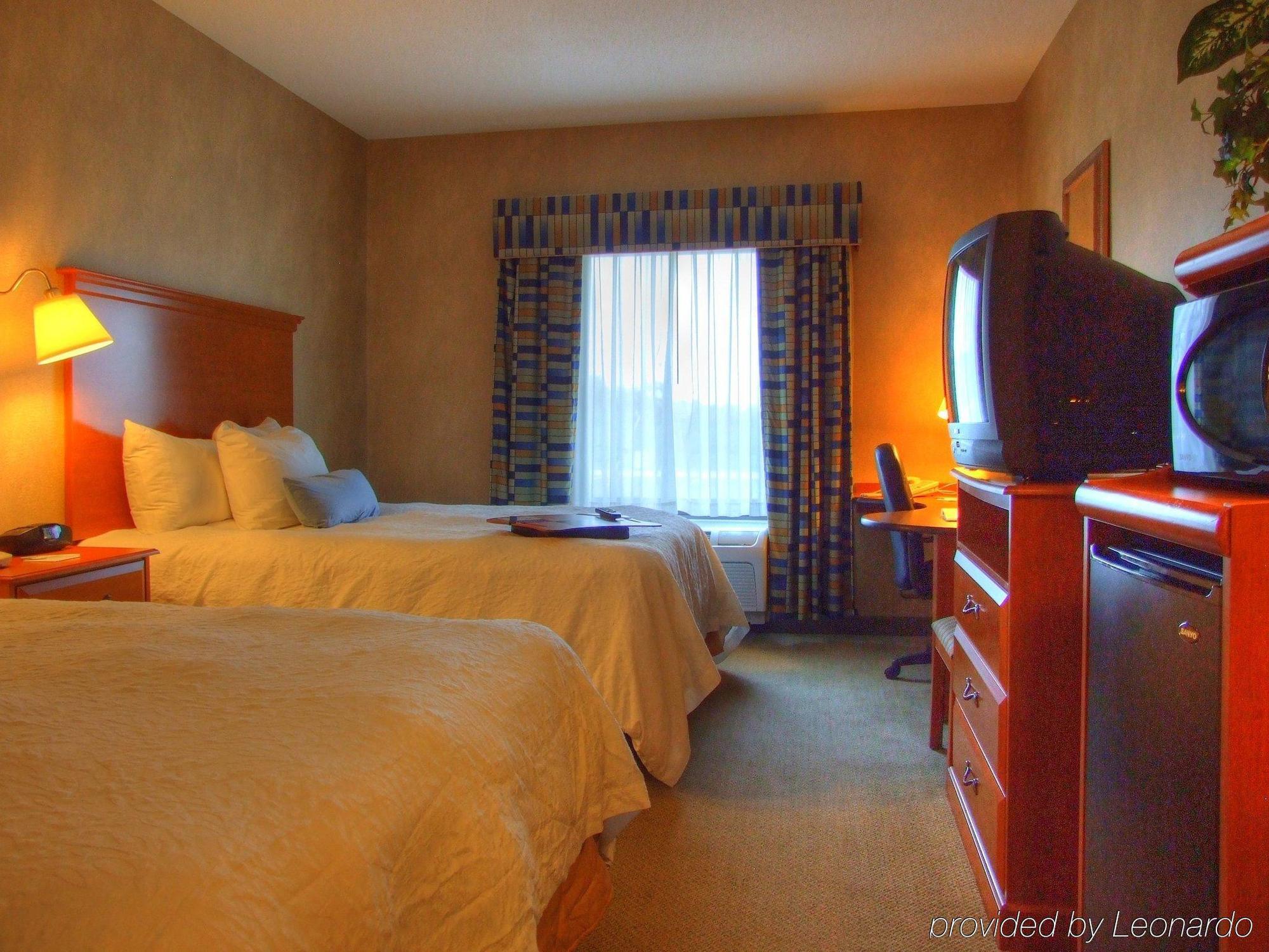 Hampton Inn Commerce/Novi Kamer foto